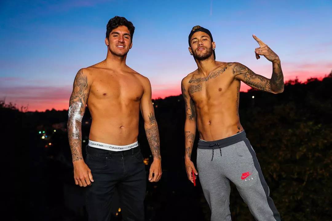 Neymar e Gabriel Medina em foto