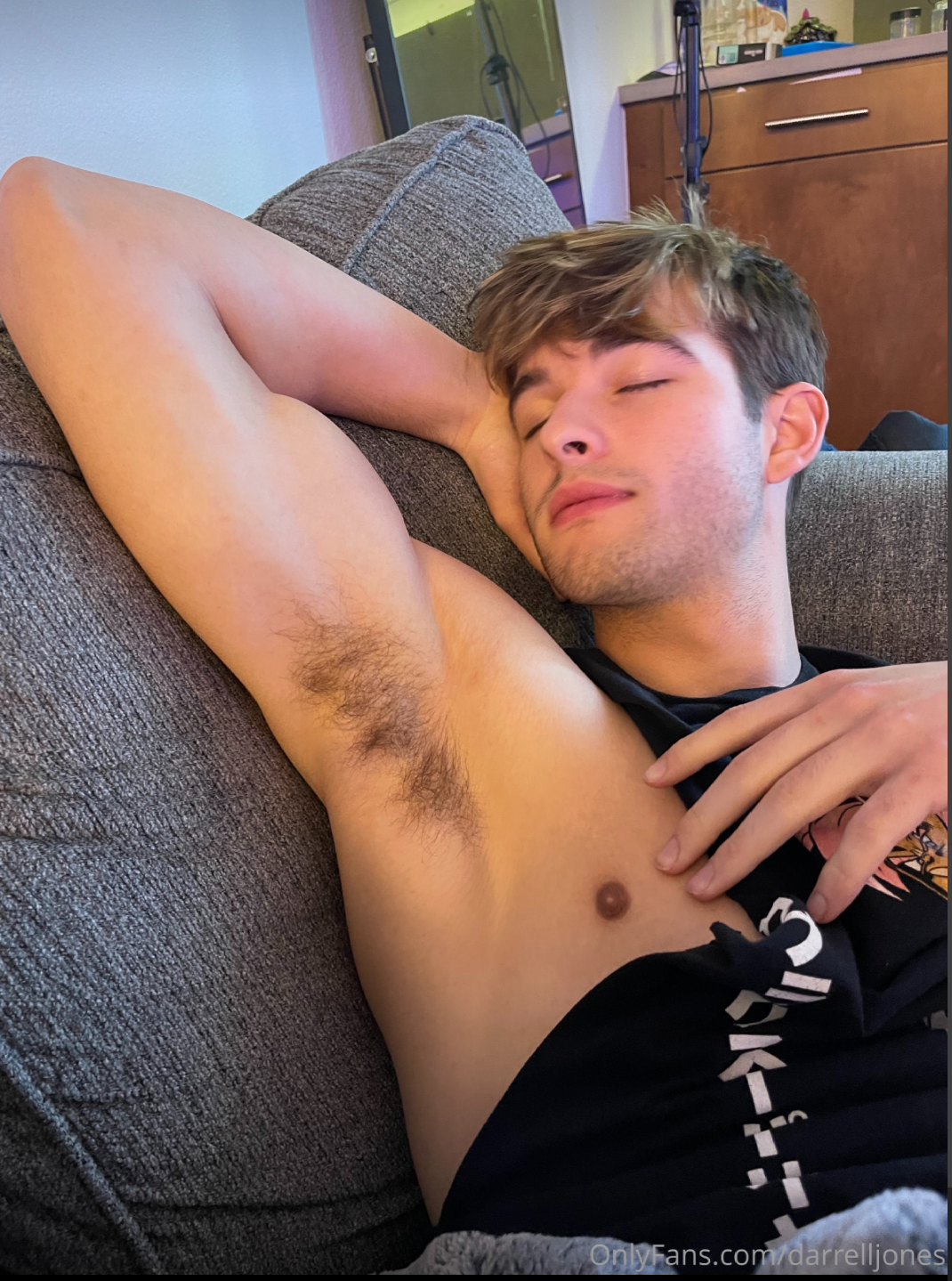 Nudes do Youtuber Gamer Darrell Jones pelado - Homens Pelado