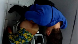 Flagra gay banheiro público bragança paulista
