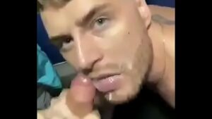 Gay video lindos com olhos de gato