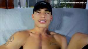 Holliver gay brazil video