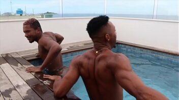 Orgia de gays negros brasileiros