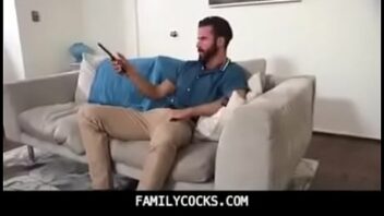 Pai comendo o amigo do filhos porno gay