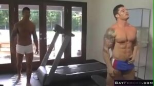 Porn gym comendo gay