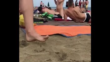 Sexo gay na praia flagras xvideo