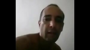 Video porno gay tio e sobrinho brasileiro