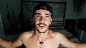 Videos eróticos gays primo chantagista