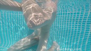Xvideo swiming pool gay amateur
