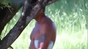 Xvideos gays flagrantes de musculosos na floresta do litoral