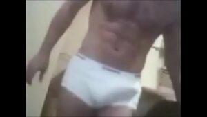 Amador jogador de volei caiu na internet pelado porn gay