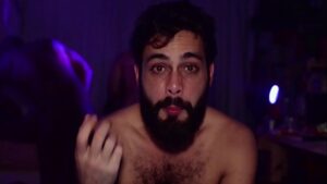 Capa filme brasileirinha gays