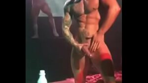 Gay fazendo sexo palco vivo sp