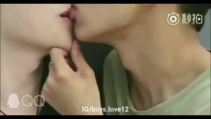 Gay kiss kisding