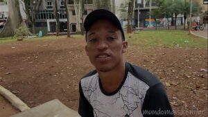 Heteros brasileiros sentindo atração por gay videos brasileiros