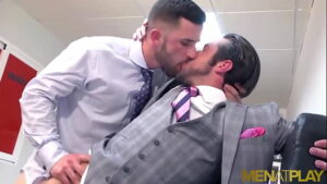 Homens de terno xnxx.com gay fote