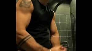 Huge muscle big bulges gay videos