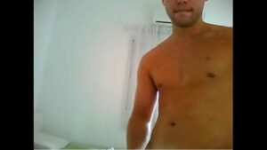 Pegando gay cqiu na net.brasil