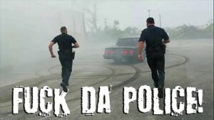 Policial com bandido gay porno
