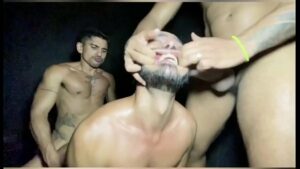 Pornô doido gay submisso a coco