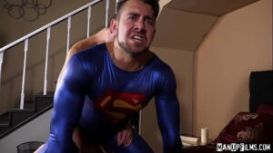 Pornô gay spider man hero