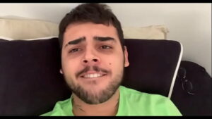 Porno gays brasil batendo e falando