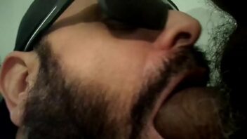 Sexo oral gay arabes