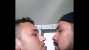 Threeway kiss gay xvideos