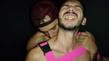 Video amador travesura orgia gay