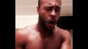 Video gay de homens negros transando sem camisinha