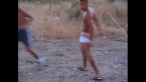 Vídeos de homens gay mostrando a bunda