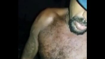 X videos punheta com mendigo gay