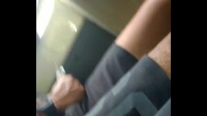 Xvideos gay flagras metrô