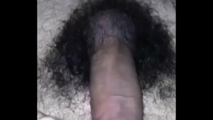 Masturbação de gay peludo