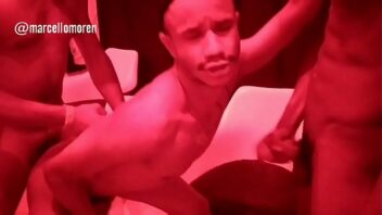 Video dos gays no carnaval que bolsonaro postou