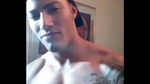 Videos gays machos tatuados