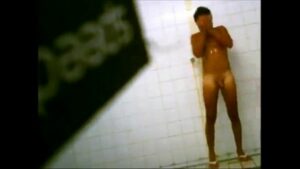 Xvideo gay quis tomar banho