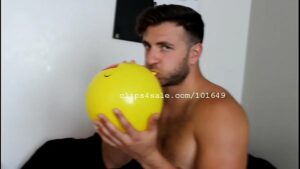 Xvideo porn gay balloon globos