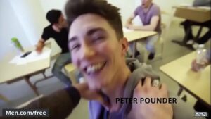 Xvideo professor fazendo boquete alunos porno gay