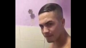 Ator pornô brasileira gay