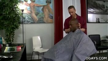 Barber fuck gay