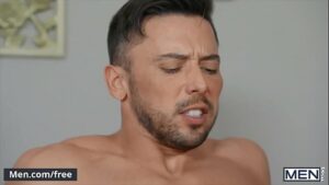 Bareback pornô gay muscle men
