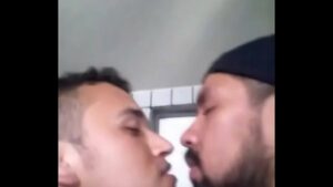 Bates motel gay kiss