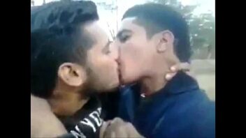 Beijo gay de malhacao vidas brasileiras