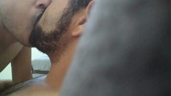 Beijo gay na av paulista