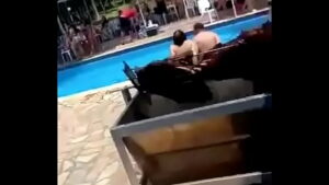 Camera escondida homem se exita em massagem com gay