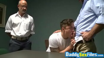 Daddys em sexo gay