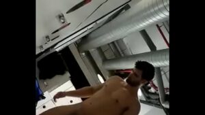 Flagra banheiro de filme pornôs gay xvidios