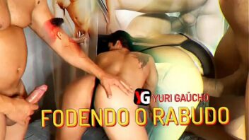 Gutao porn gay calcinha