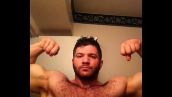Muscle bear flex and mastubate oil porn gay