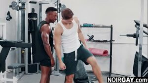 Negros bombados academia muscle x videos gay